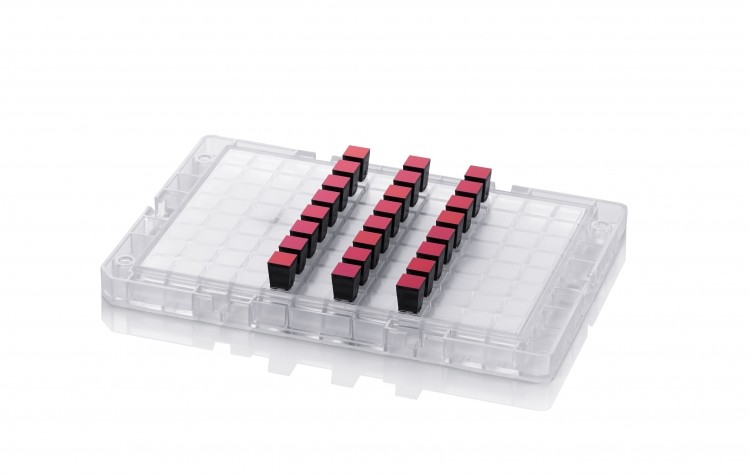 Thermo Fisher's PharmacoScan Solution consists of an array plate, reagents, and analysis software. The array plate is seen here. (Image: Thermo Fisher Scientific)