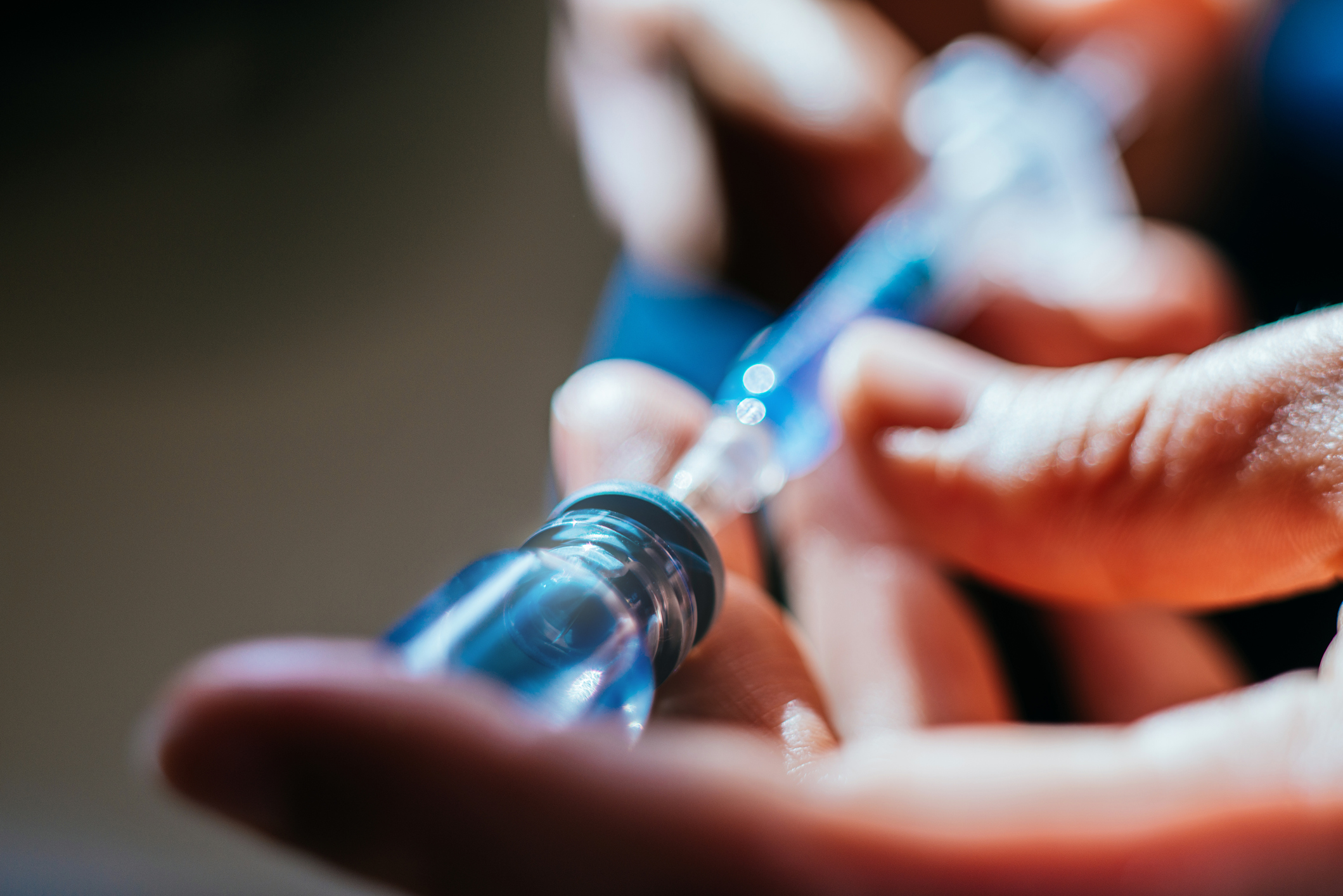 Hospira initiates recall after glass found in antibiotic vials